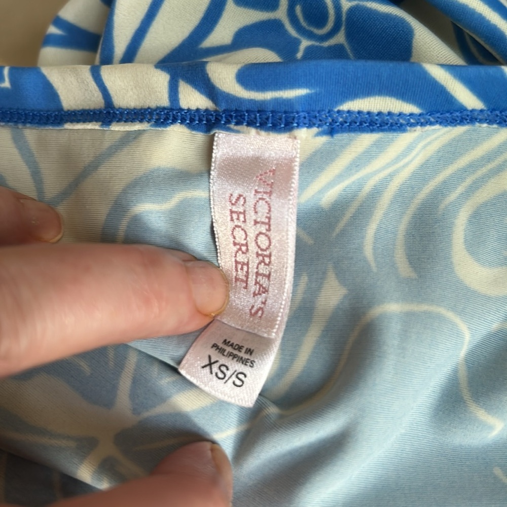 Vintage Victoria's Secret Blue and White Floral Print Sarong Sz XS/S - Picture 4 of 5